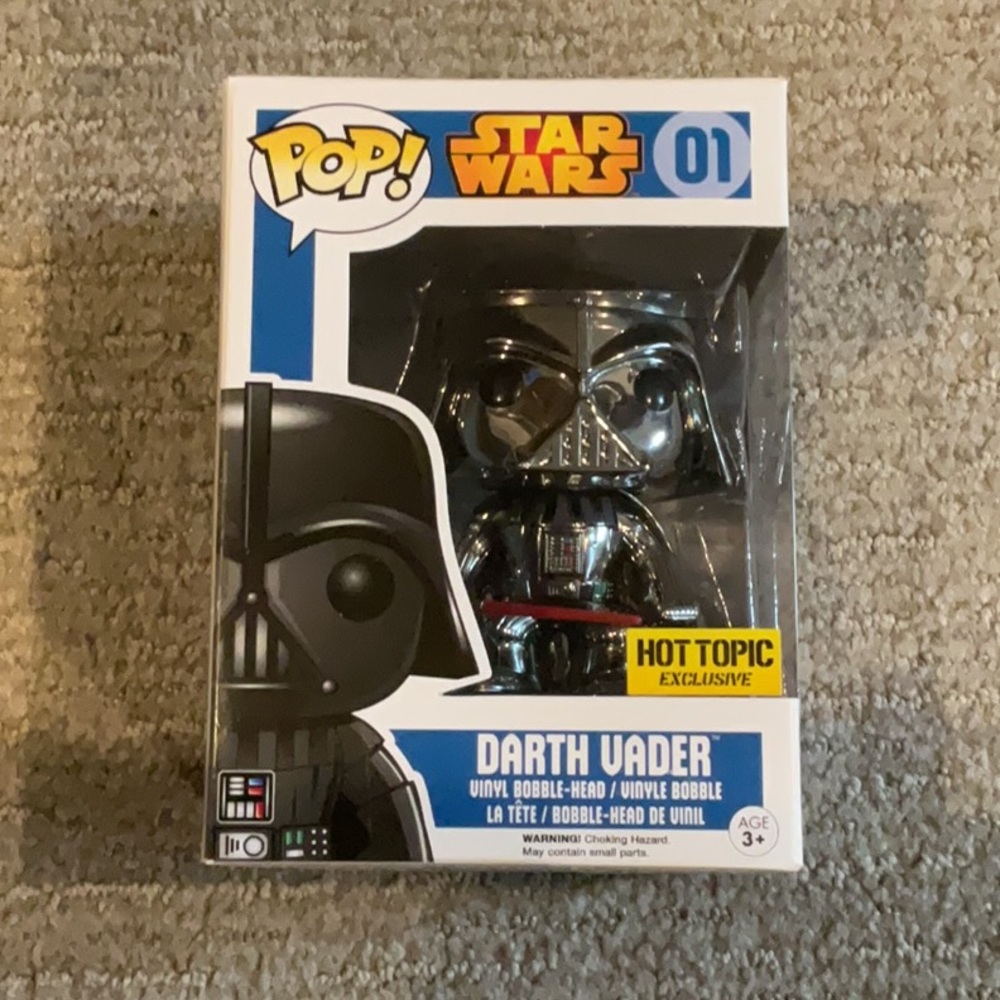 Funko Pop Star Wars Darth Vader Hot Topic Exclusive (chrome) #01